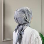 Soft Çiçek Desen Eşarp (Gri)