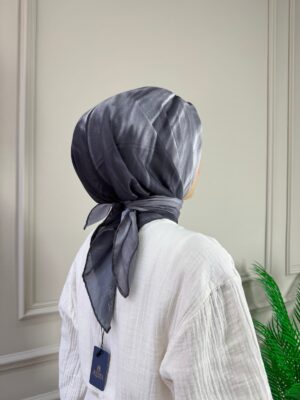 Renk Geçişli Eşarp (Siyah Gri)